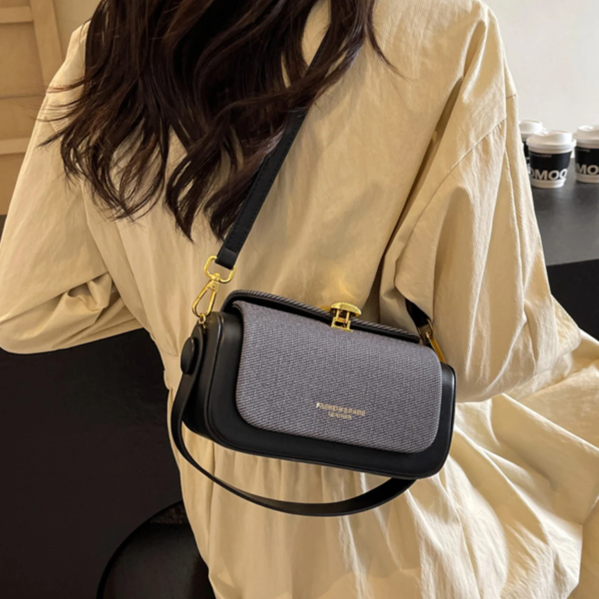 High-Grade Sense Women Small Square Bags 2026 Trendy Classic PU Leather Lady Commuter Shoulder Bag Short Handle Handbags