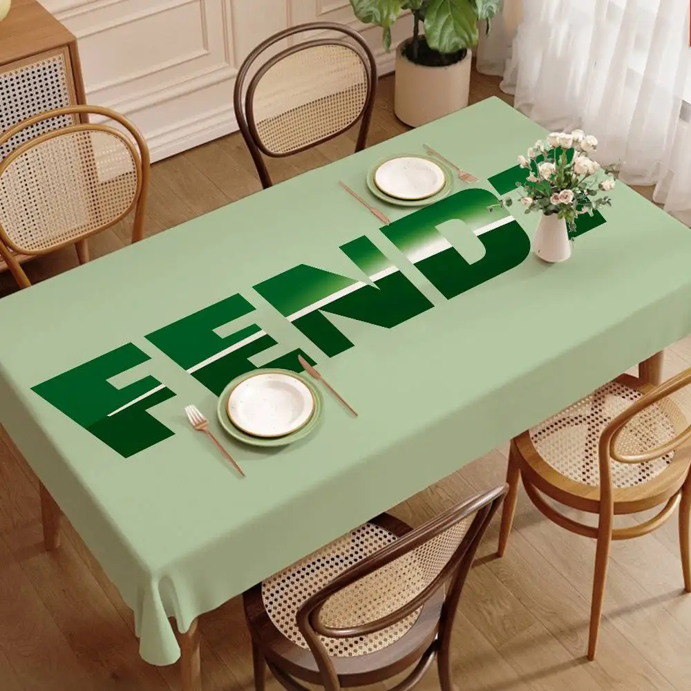 F-Fendt T-Tractor Table Stain Resistant Decorative Washable Polyester Tablecloths for Dining Table Parties and Wedding
