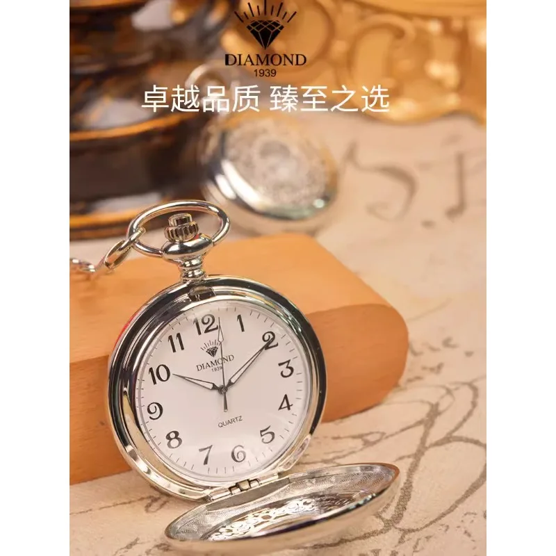 メンズクォーツ時計学生発光レトロ中空中高年ナースペンダントウォッチ