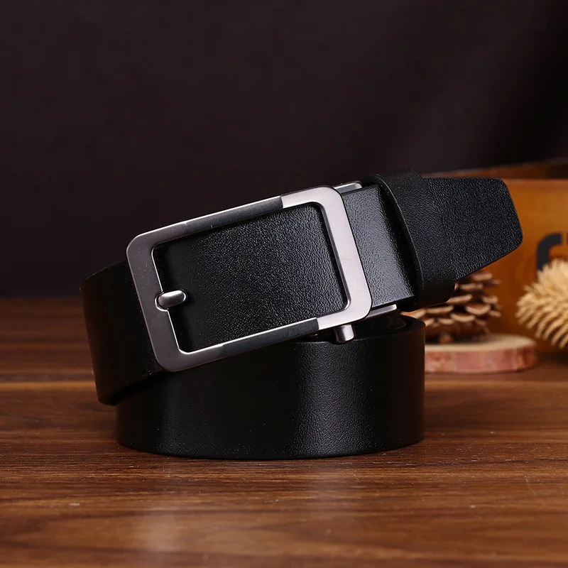 حزام رجالي من الجلد الأصلي بإبزيم تلقائي بتصميم جديد من الطبقة الأولى من جلد البقر حزام أعمال أنيق متعدد الاستخدامات