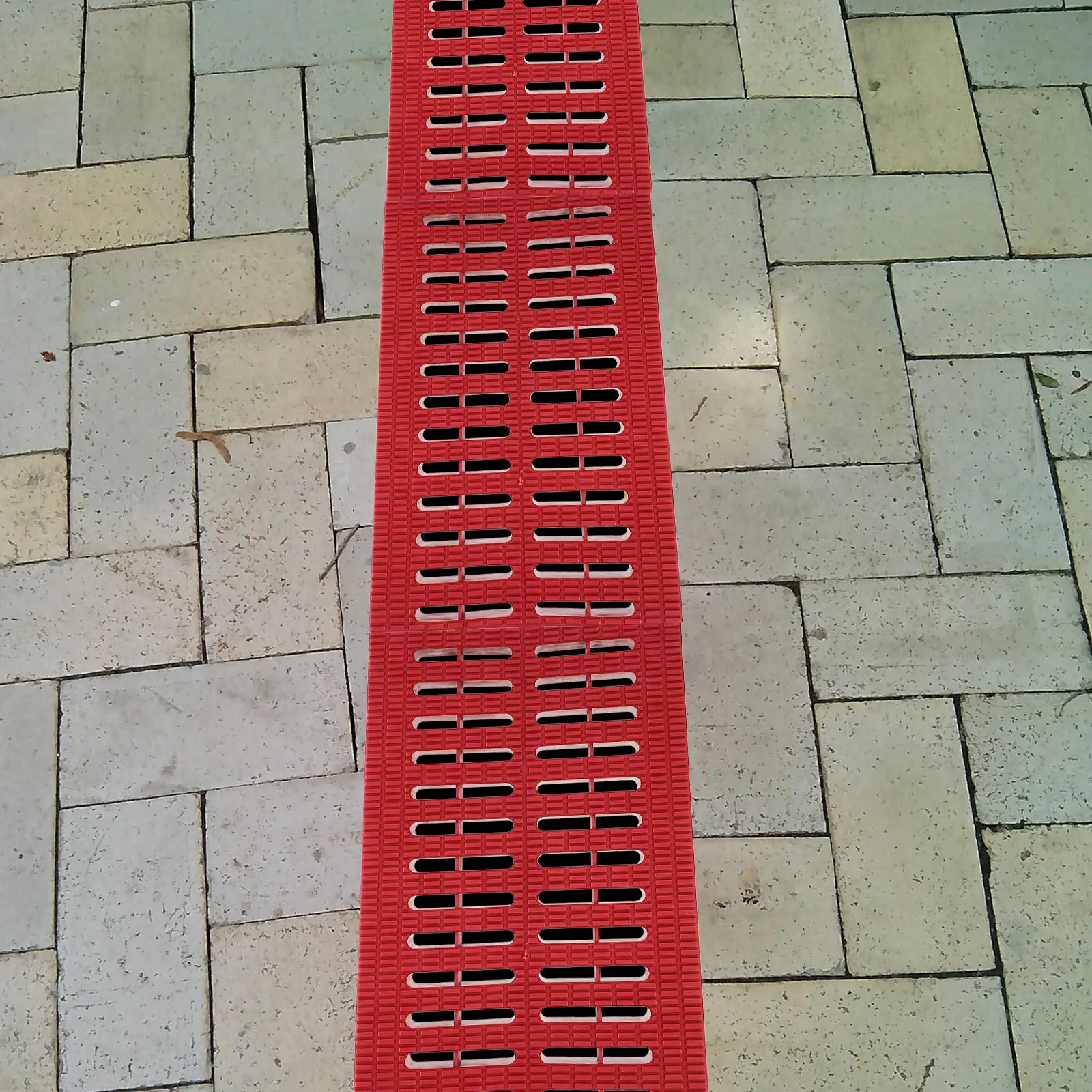 

Plastic Trench Drain Grate Polymer Red 20x30x2.5cm Kitchen Floor Drain Debris Filter Channel Strainer Plastic Grate