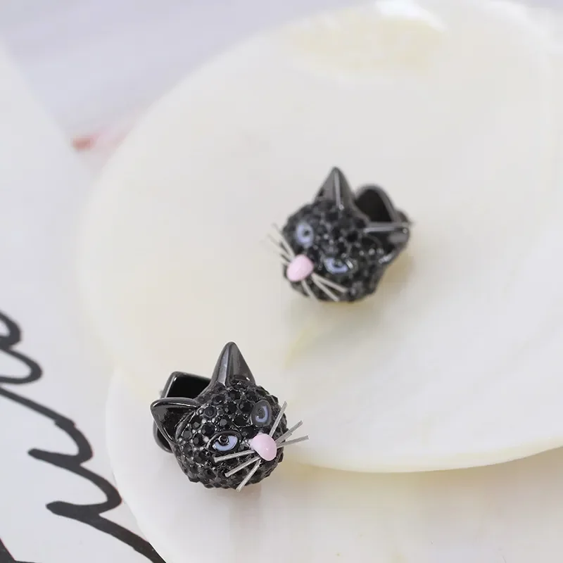 

European And American Style Jewelry Wholesale Cute Three-Dimensional Black Cat Shape Jewelry For Woman 2022 Trend