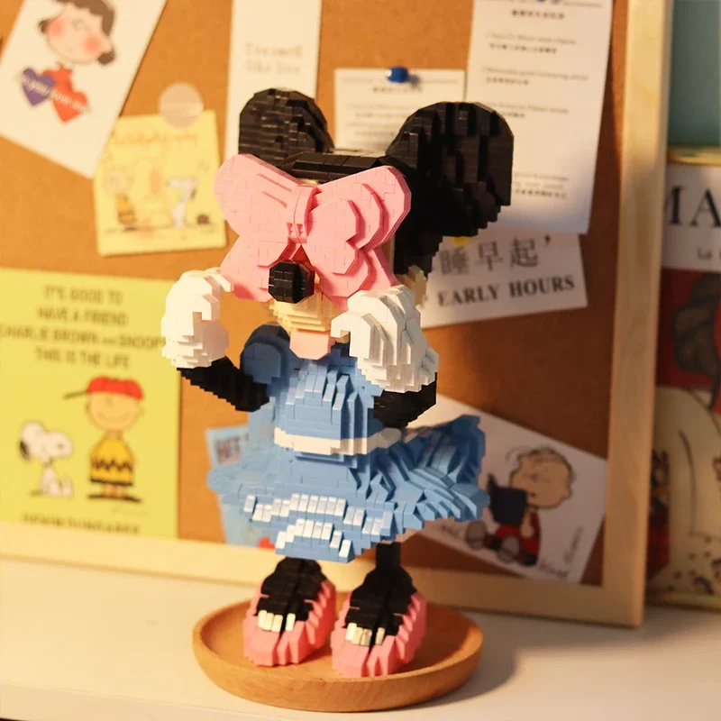 New Disney Mickey Minnie Daisy Donald Duck Building Blocks ประกอบ Micro-particle ของเล่นเพื่อการศึกษาเครื่องประดับของขวัญ