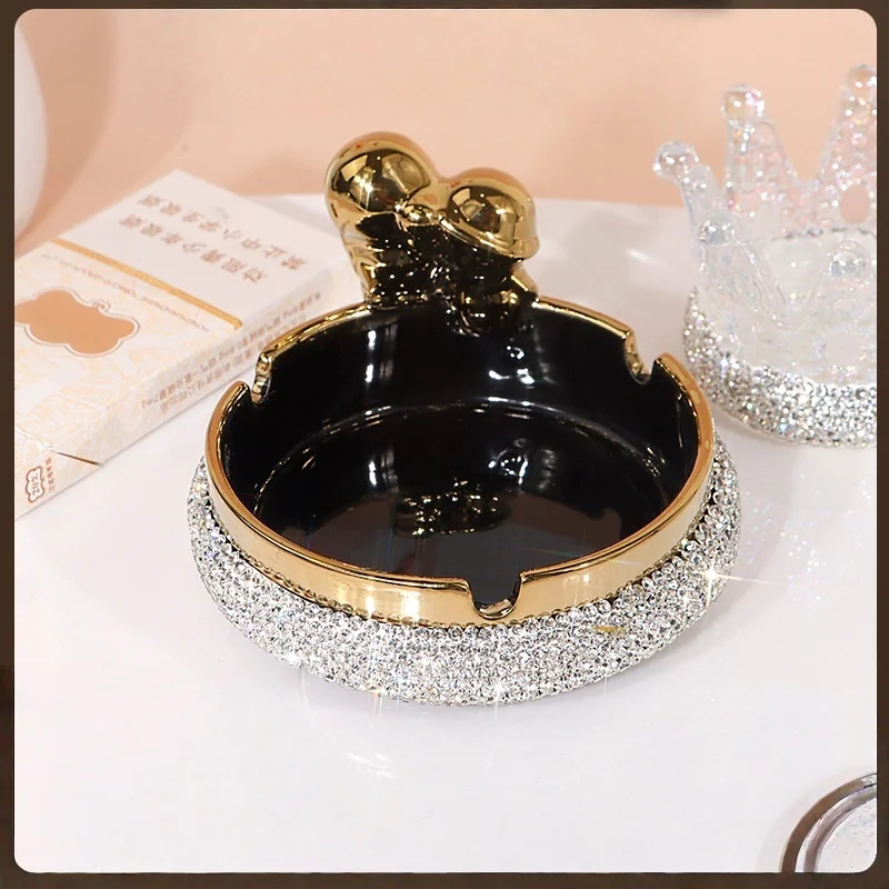 

Luxury Diamond Ceramic Ashtray Nordic Creative Design for Office Home Car Trendy Smoking Accessory