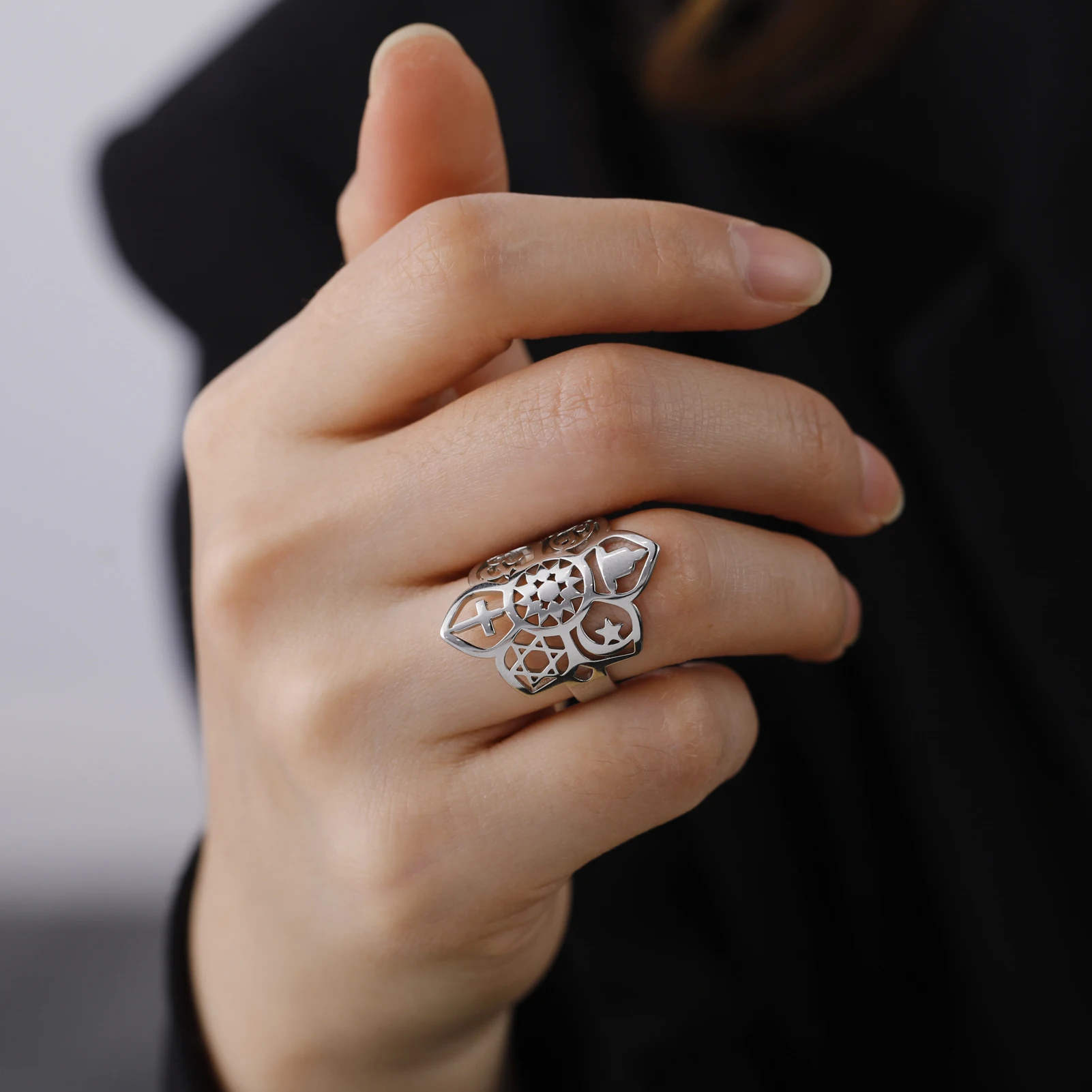 LIKGREAT Stainless Steel Lotus Flower Ring Moon Star Yoga Cross Star of David YinYang Symbol Rings Spiritual Amulet Jewelry