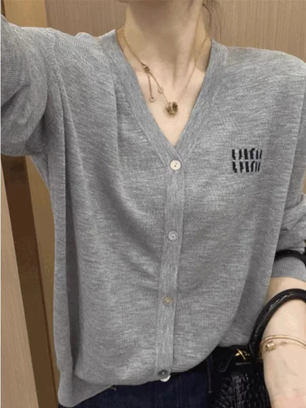 

Легкая трикотажная верхняя одежда из ледяного шелка с V-образным вырезом и защитой от солнца, женский свободный кардиган, корейский Sle Commute Faion