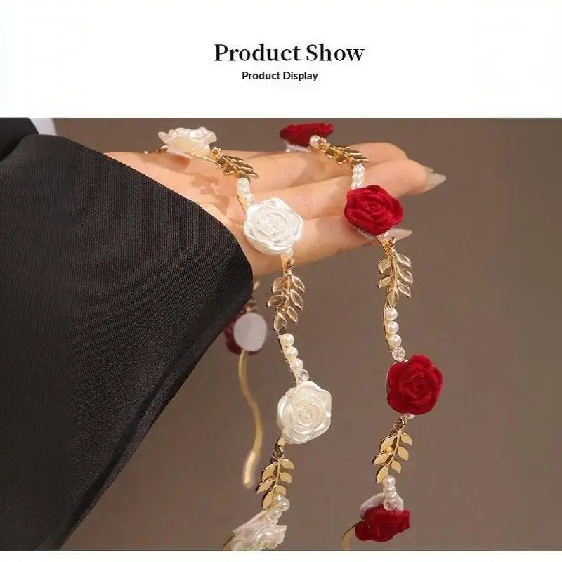 Elegante Rosenblüten-Stirnbänder mit künstlichen Perlen und goldenen Blattdetails für Hochzeiten, Brautpartys und den täglichen Gebrauch. – Detail 7