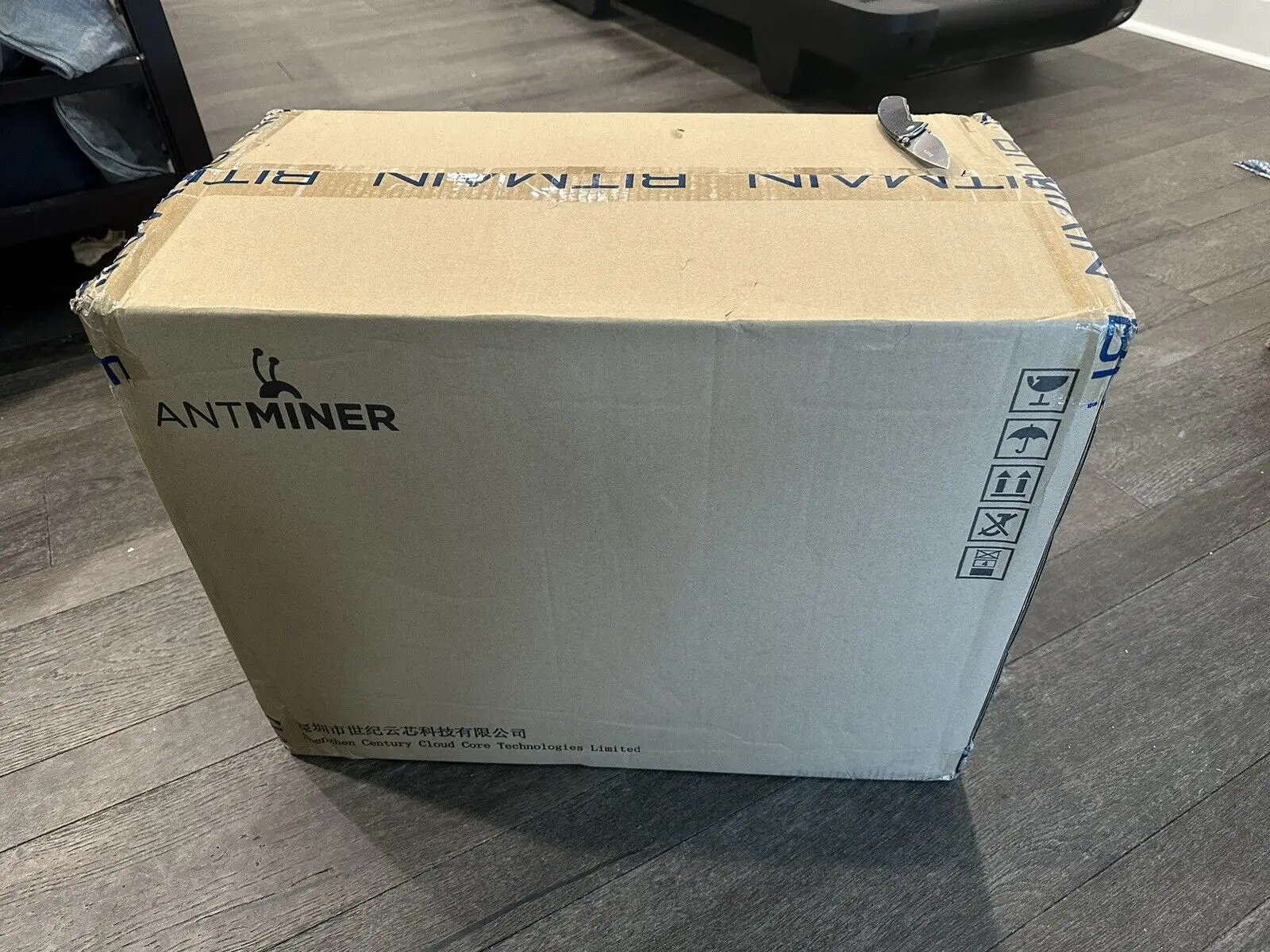 Acheter 2 obtenir 1 gratuit Nouveau Bitmain Antminer Dash Miner D9 Hashrate 1770G Power 2839W w/PSUOuvre dans une nouvelle fenêtre ou un onglet Brand New