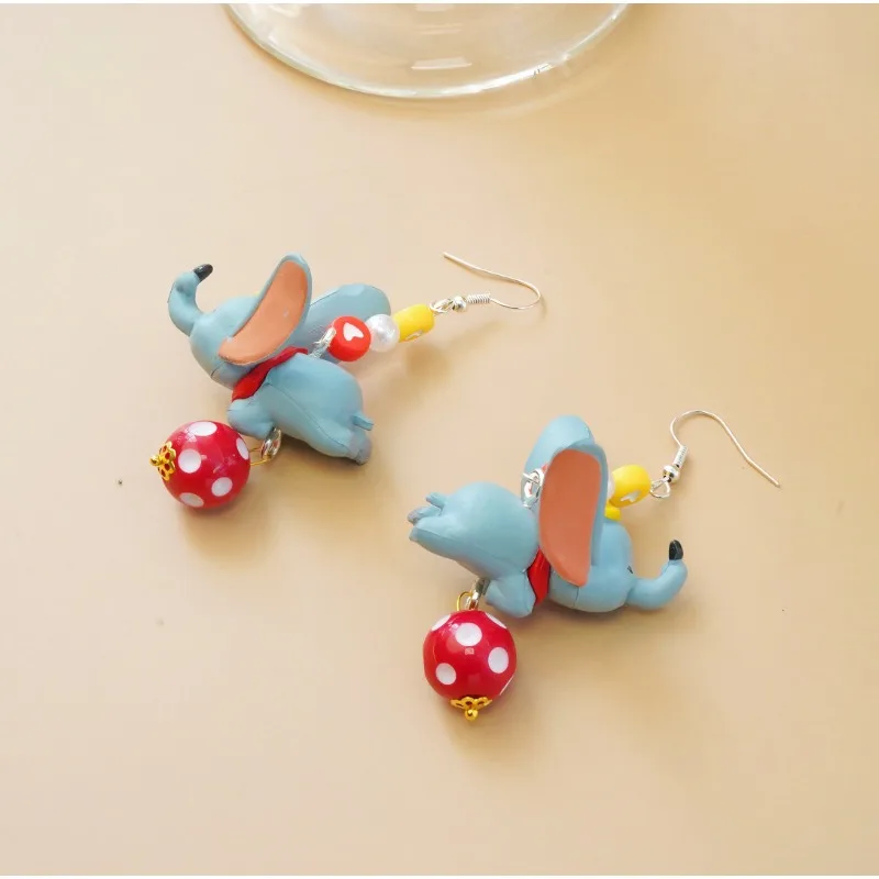 Disney lindo Dumbo pequeño corazón en forma de cúpula de cristal hecha a mano regalos fanáticos