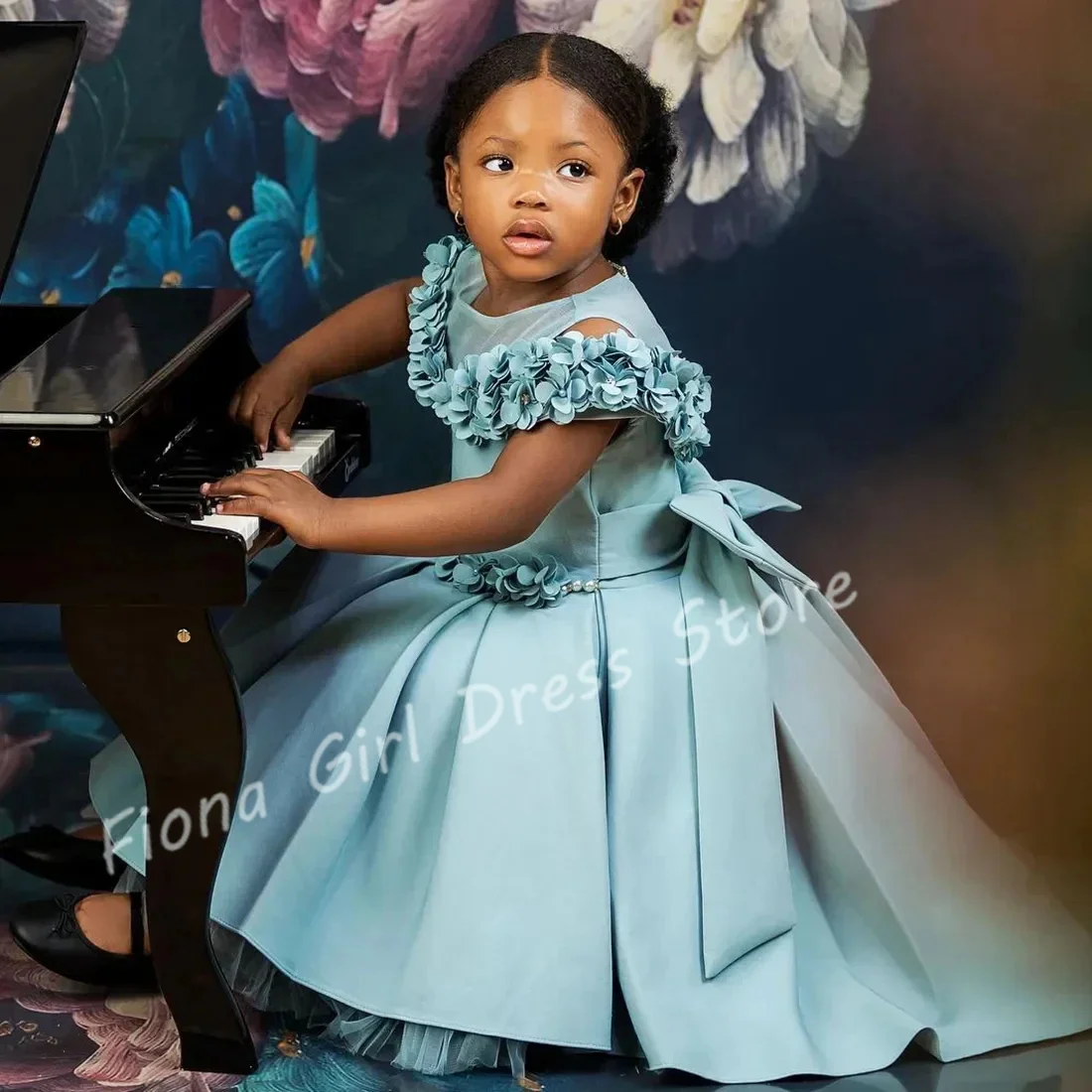 

Customized Elegant Flower Girl Dresses For Wedding Satin 3D Flowers With Bow Classic Toddler Birthday Party Banquet Ball Gown