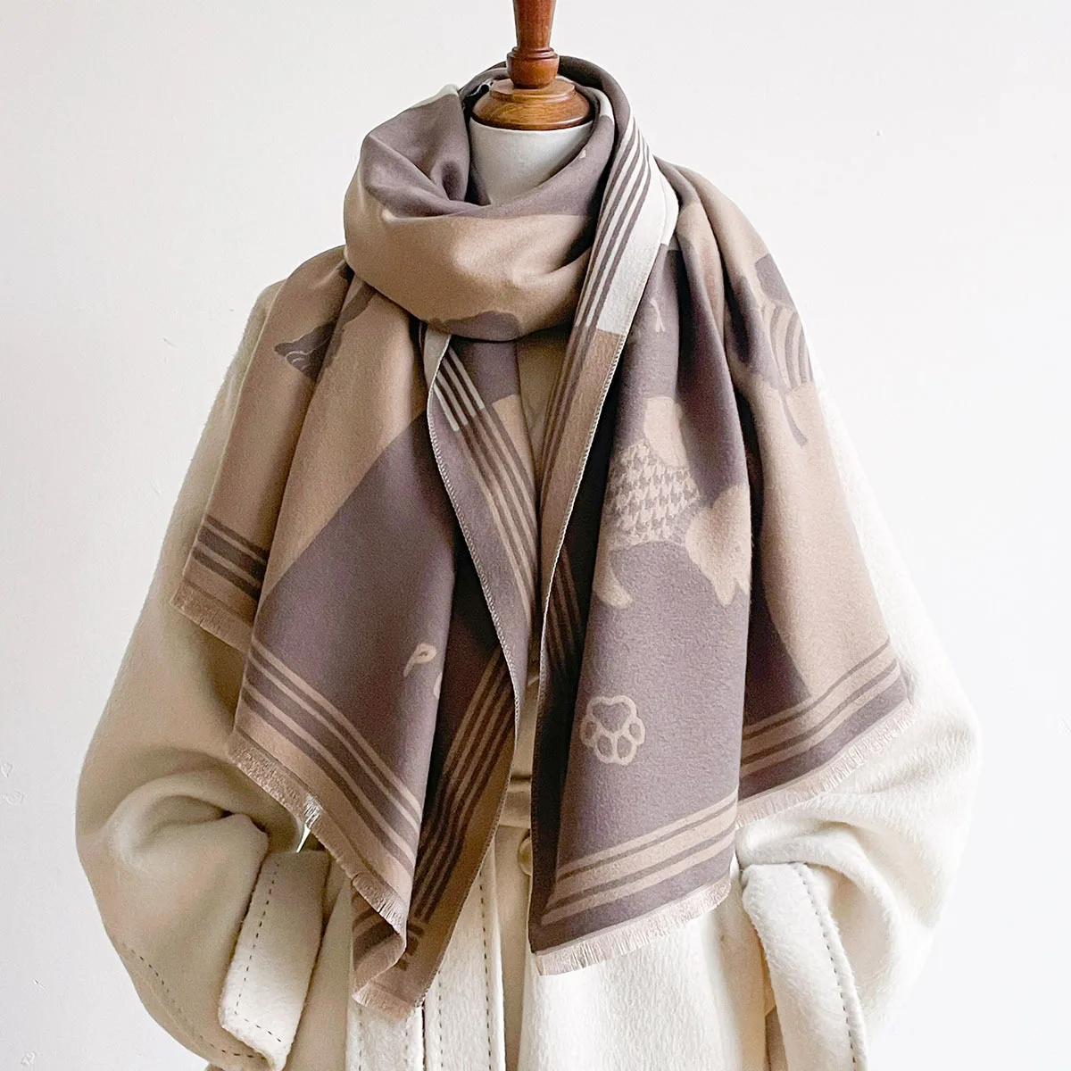 Winter High Grade Faux Cashmere Shawl Women Coffee Cream Vintage Cute Scottie Dog Motif Thick Cozy Warm Large Wrap Scarf