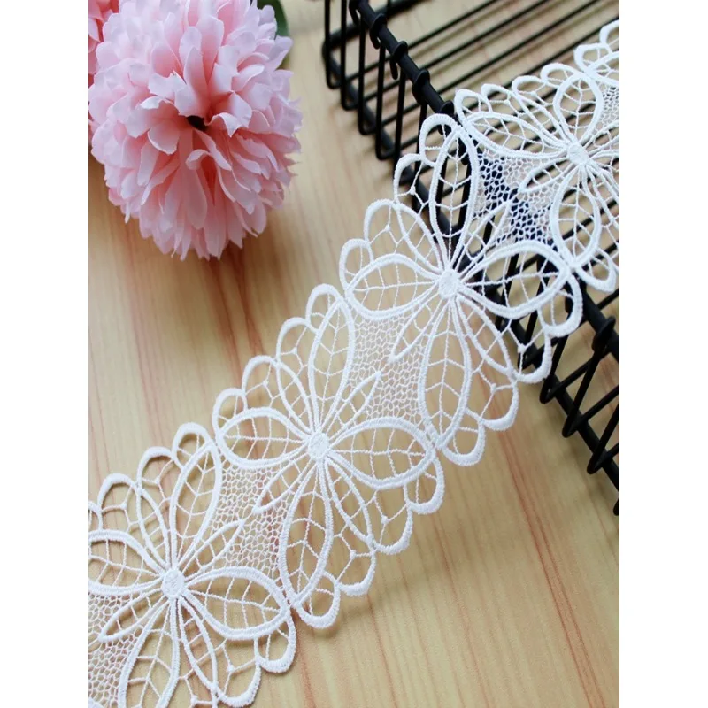 2 Yards/lot Polyester Sewing Craft Crochet Off white Black Net Lace Trim Clothes Embroidered Flower Lace Fabric Applique