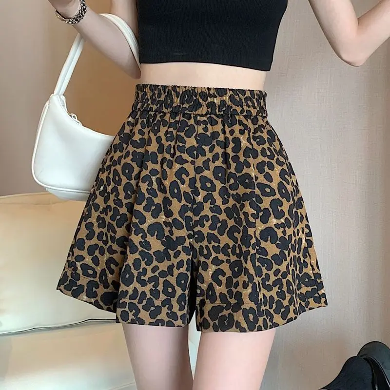 

Leopard Print Wide Female Short Pants Harajuku Fashion Streetwear Summer Youthful XL Baggy Casual Women's Elastic Waist Shorts