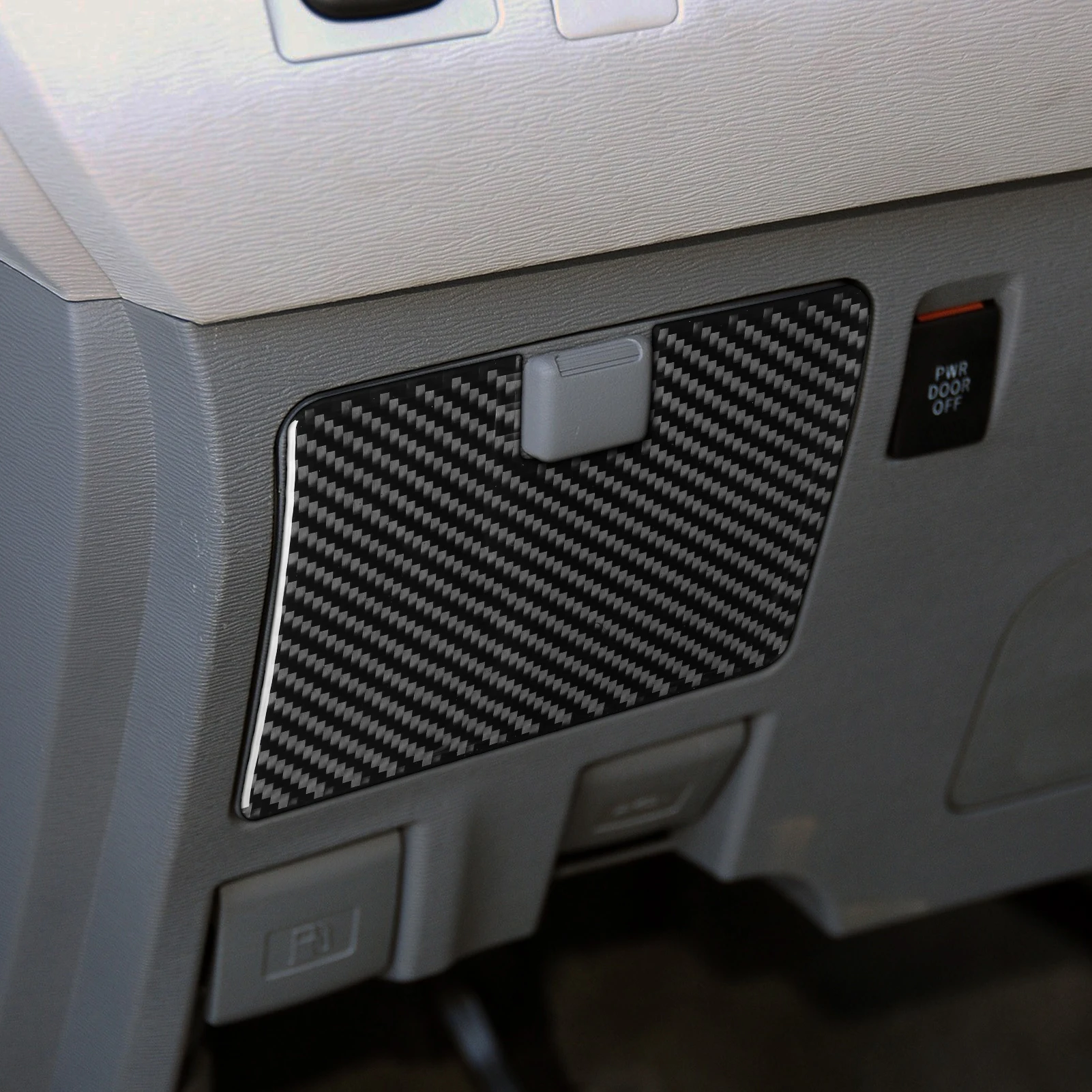 

Декоративная накладка на панель для хранения вещей со стороны водителя, аксессуар для интерьера из углеродного волокна, наклейка для Toyota Sienna 2015 2016 2017 2018 2019 2020