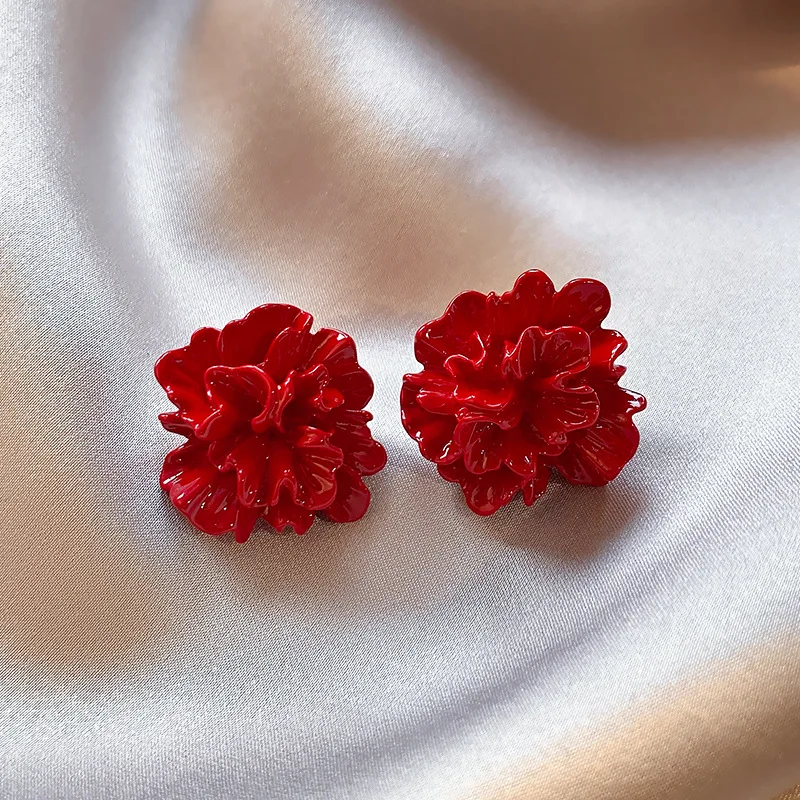 White Red Flower Stud Earrings for Women Trendy Acrylic Folding Petals Big Earrings Wedding Party Sweet Jewelry Girl Gift