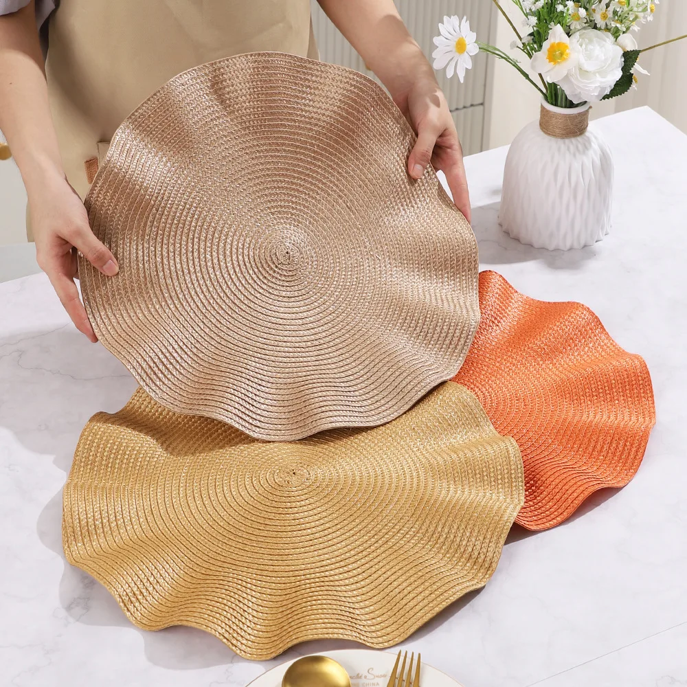 Set of 6 Round Placemats with Weave Design Heat-resistant Table Mats Washable with Corrugated Edge Non-slip Dining Table Mats