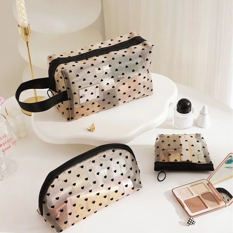 

1pc Trendy Mesh Heart Cosmetic Bag, Portable Zipper Toiletry Organizer, 5 Size Travel Cosmetics Bag Toiletry Pouch Organizer