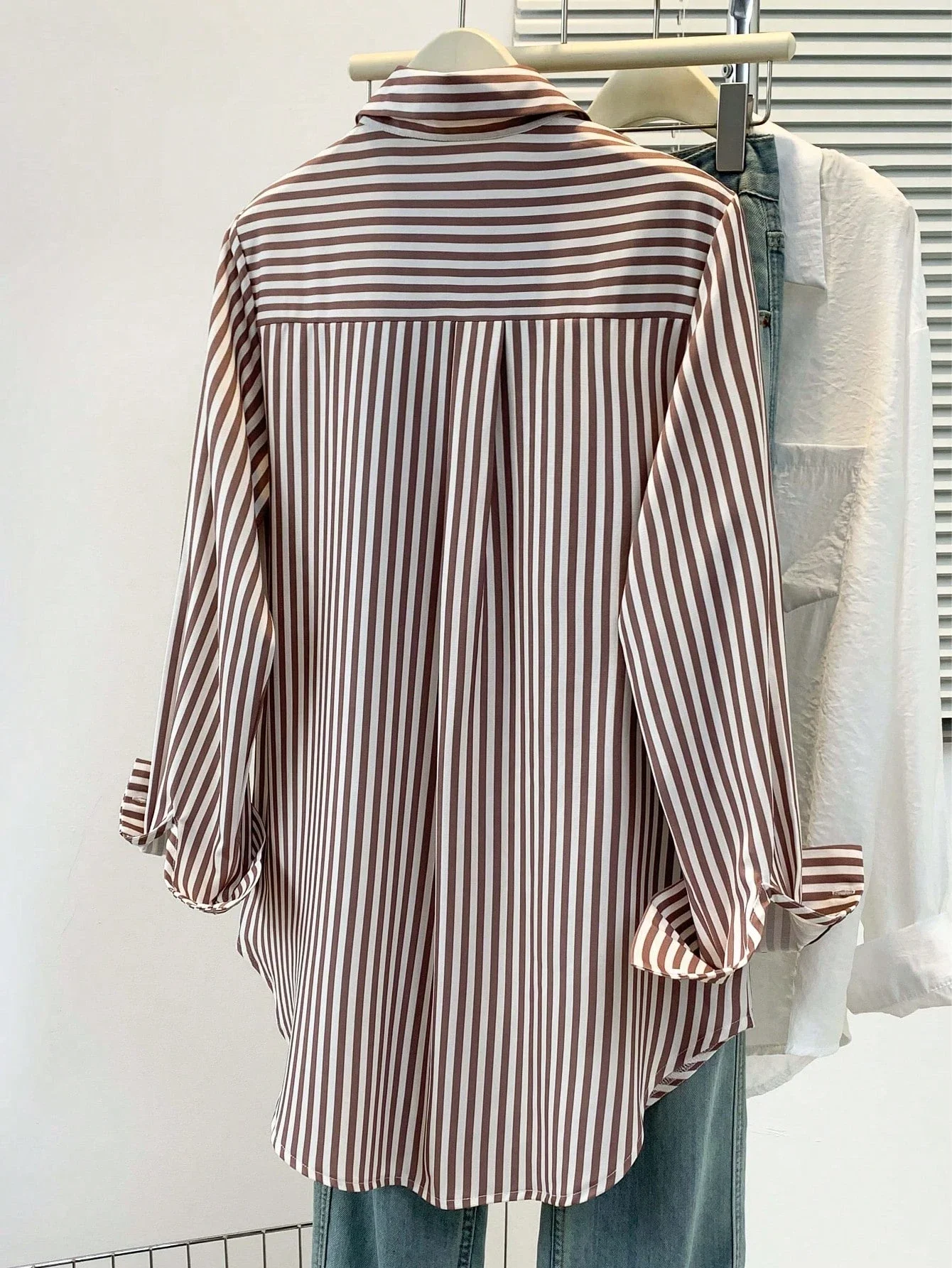 

Women's Casual Striped Pointed Collar Long Sleeve Shirt With Button Pocket