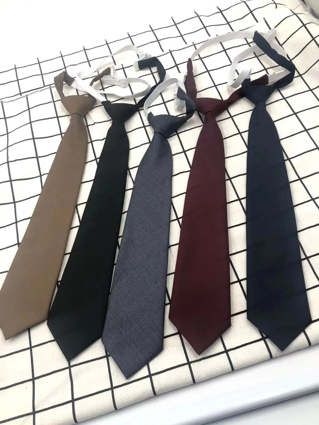 

Men Solid Classic Ties Formal Striped Business 6cm Slim Necktie for Wedding Tie Skinny Groom Cravat