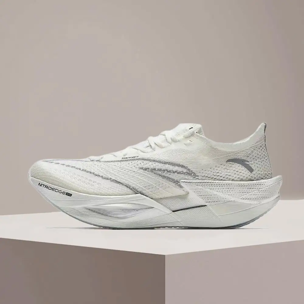 

Anta C202 6.0 PRO: Comfortable, stylish, versatile, slip-resistant, and durable men's low-top casual running shoes 112445571-3