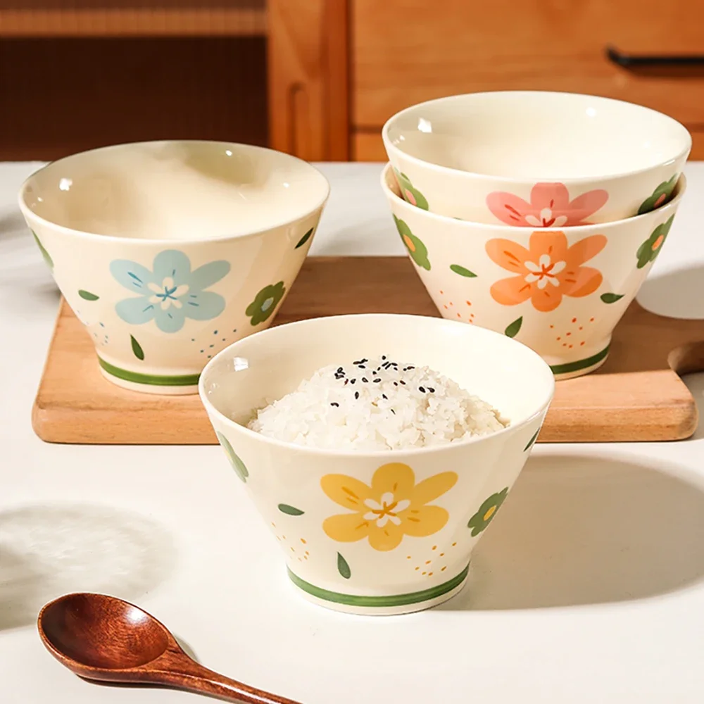 Creative Flower Ceramic Bowl 5 Inch Korean Style Porcelain Food Container Breakfast Milk Oats Yogurt Fruit Salad Rice Bowls