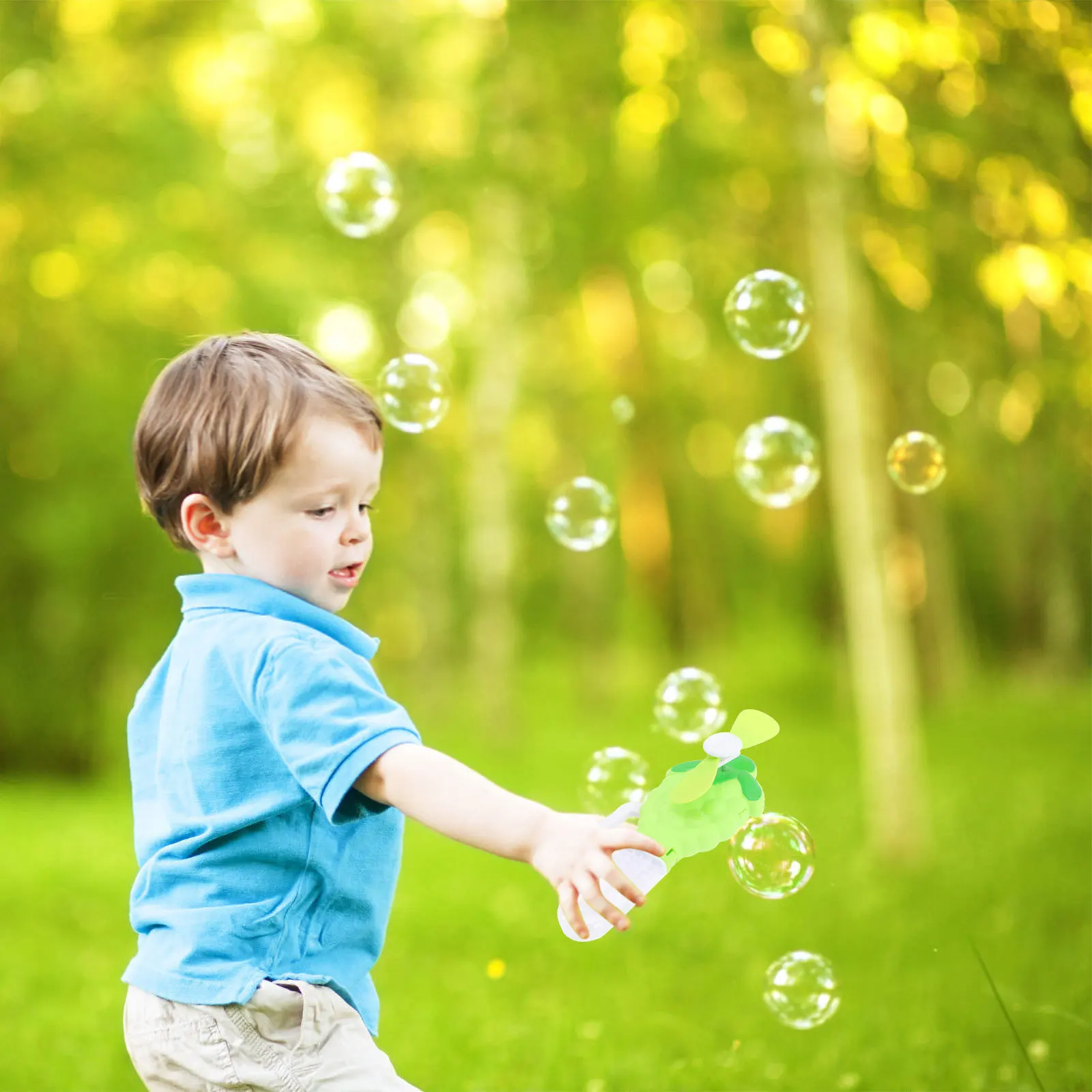 6Pcs Manual Bubble Maker Fan Cartoon Design Kids Mini Portable Outdoor Cooling Bubble Blower Creative Gift Kids Mini Fan