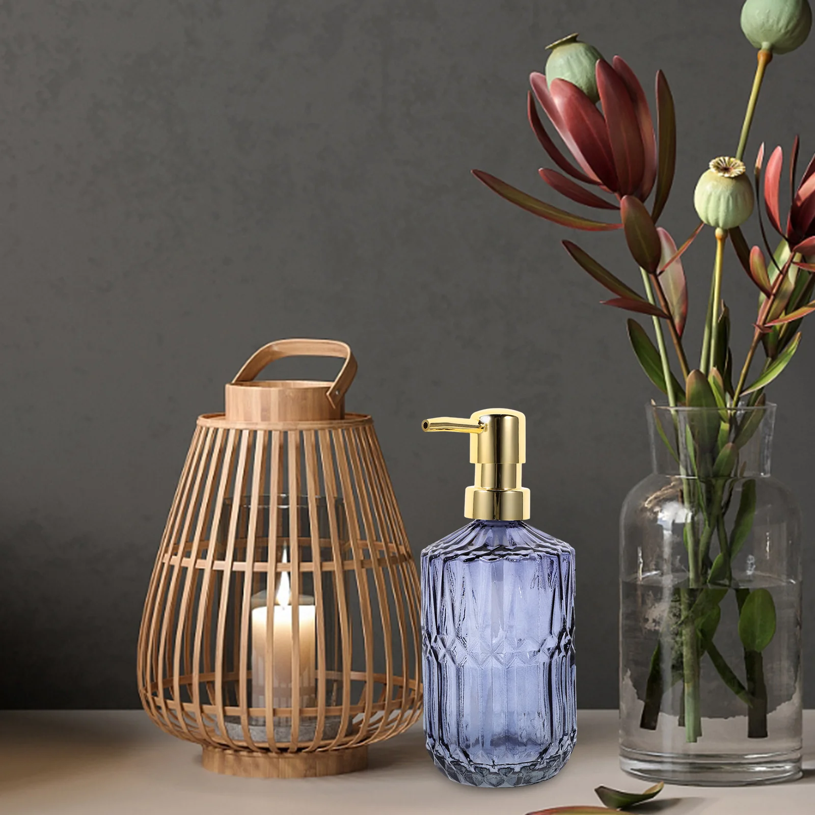 Luxury Glass Hand Soap Dispenser Pump Bottle Refillable Shampoo Lotion Container for Bathroom Shower Hotel Decoration