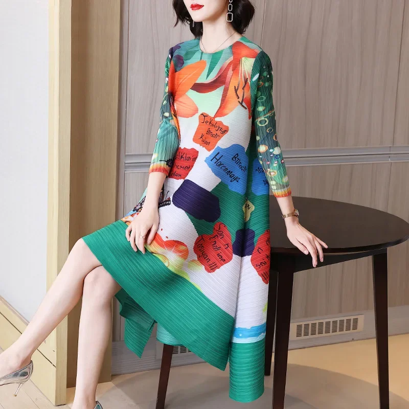 

Miyake Pleated Dress Women 2024 Summer New Fashion Printed Round Neck Three-quarter Sleeves Loose and Elegant Mid-length Skirt