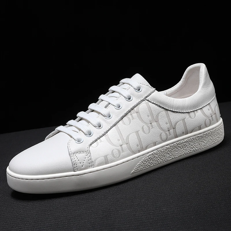 

Casual Classic Men's Shoes 2025 New Light Luxury Fashion Trend Letter Printed Versatile Casual Small Black Shoes