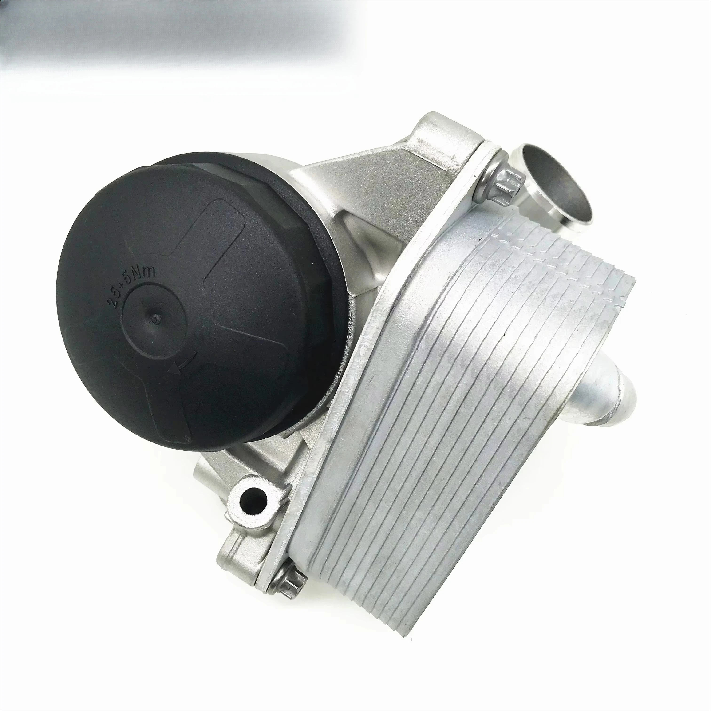 

Корпус охлаждения автомобильного масляного фильтра в сборе для BMW N52 E84 E89 F10 F11 F25 F26 F30 F30N N20 11428637812 11427516383