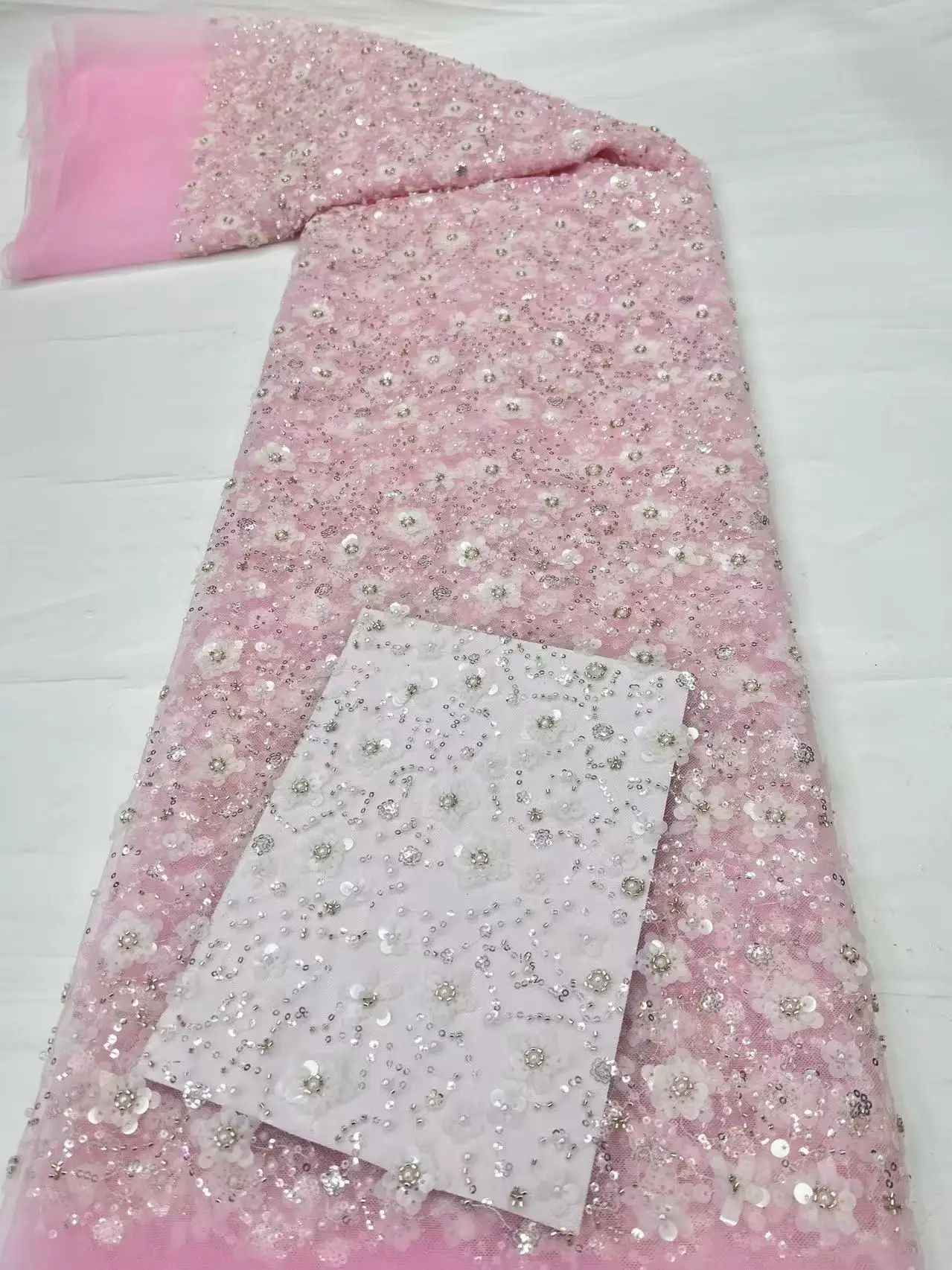 tissu-de-dentelle-en-filet-africain-tissu-de-dentelle-en-tulle-francais-tissu-de-dentelle-en-maille-a-sequins-et-fleurs-tres-vendu-pour-la-confection-de-robes-2026