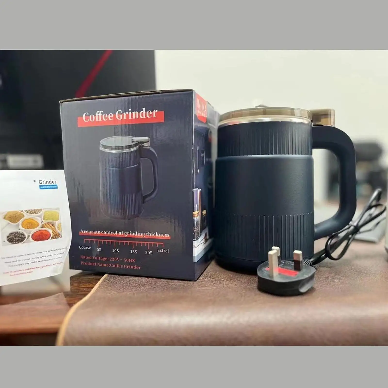

Electric Coffee Grinder Lightweight Dry Grain Mill for Picnic Camping Travel