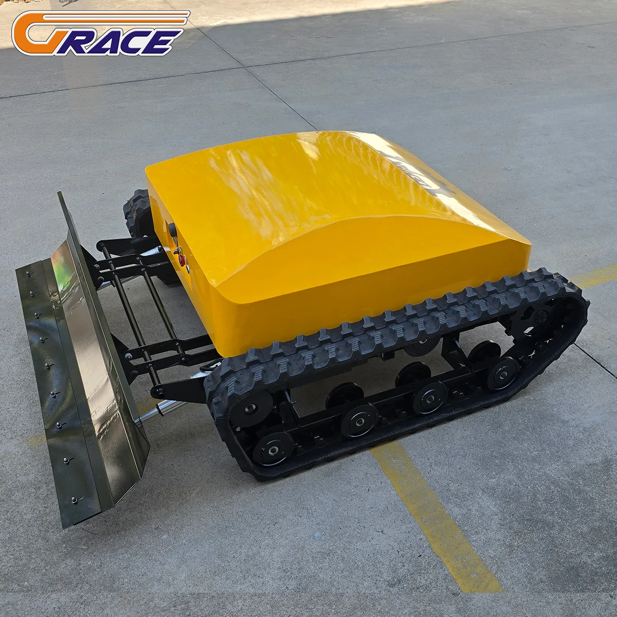 Doorstep Delivery CE EPA Approved Powerful Electric Engine Remote Control Crawler Lawn Mower For Grass Cutting