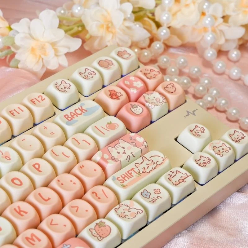 PBT Cartoon Keycap Set For 132Keys Colorful Strawberry Kitten MOA Height Keycap for Mechanical Keyboards Keycaps