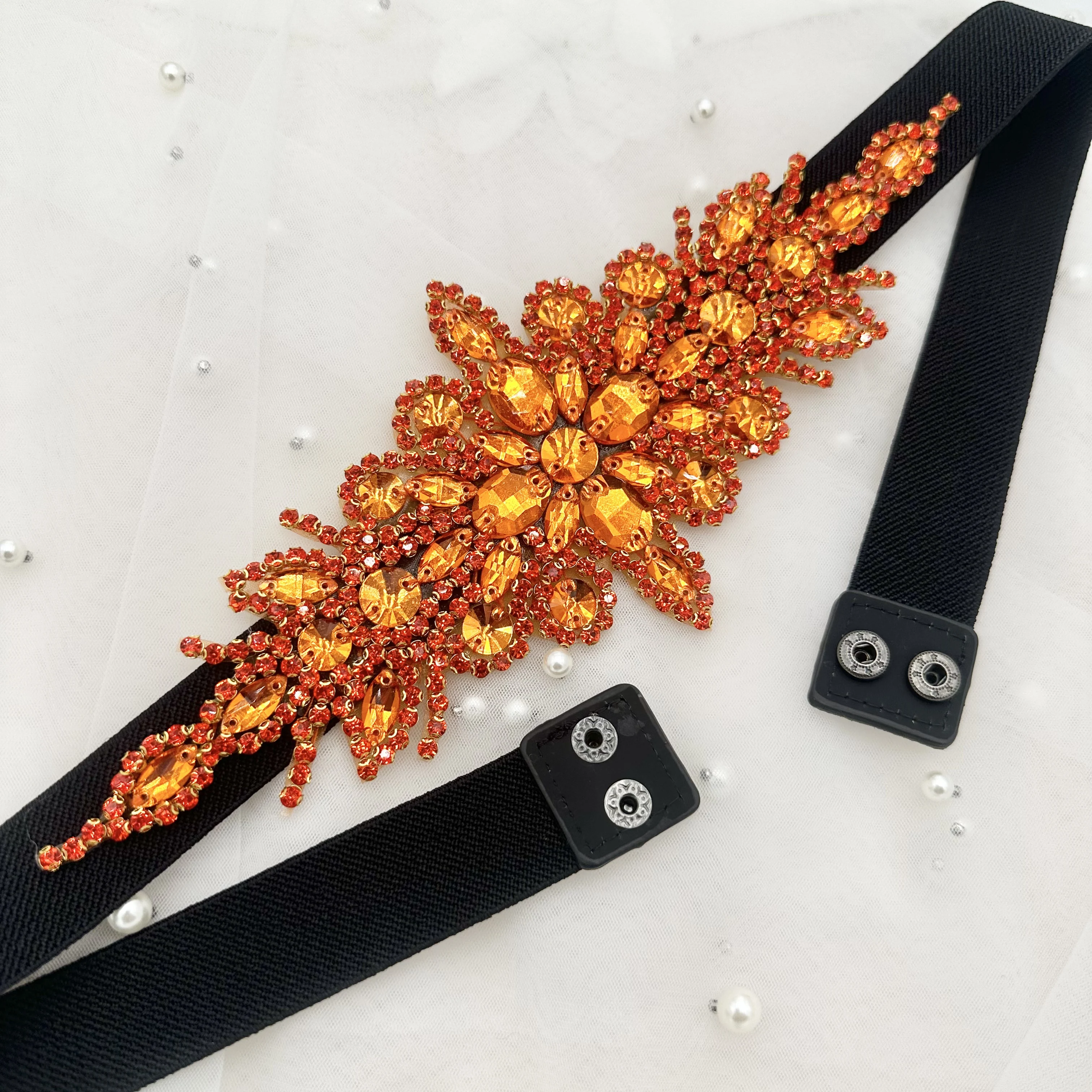 Rose Red Glass HAND-Stitched Diamond Patch DIY ลูกปัดกาวชุดสตรีเข็มขัดแต่งงานชุดปาร์ตี้