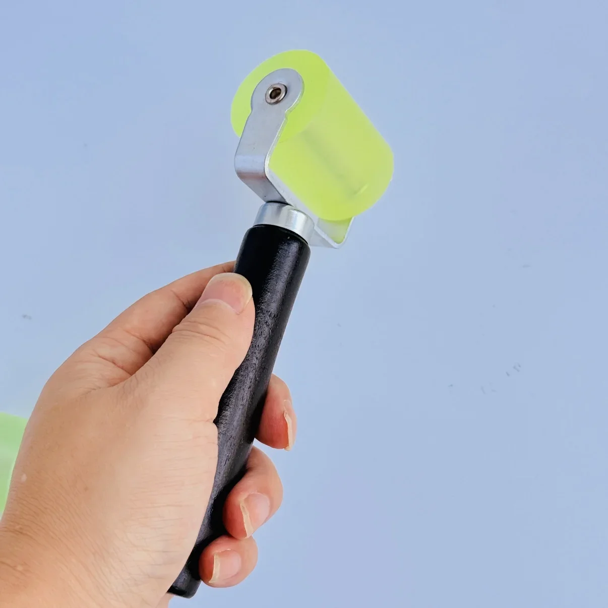Silicone Roller For Making Keratin Flat Tips Hair Extensions And Applying Glue For Tape Hair Extensions - view 4