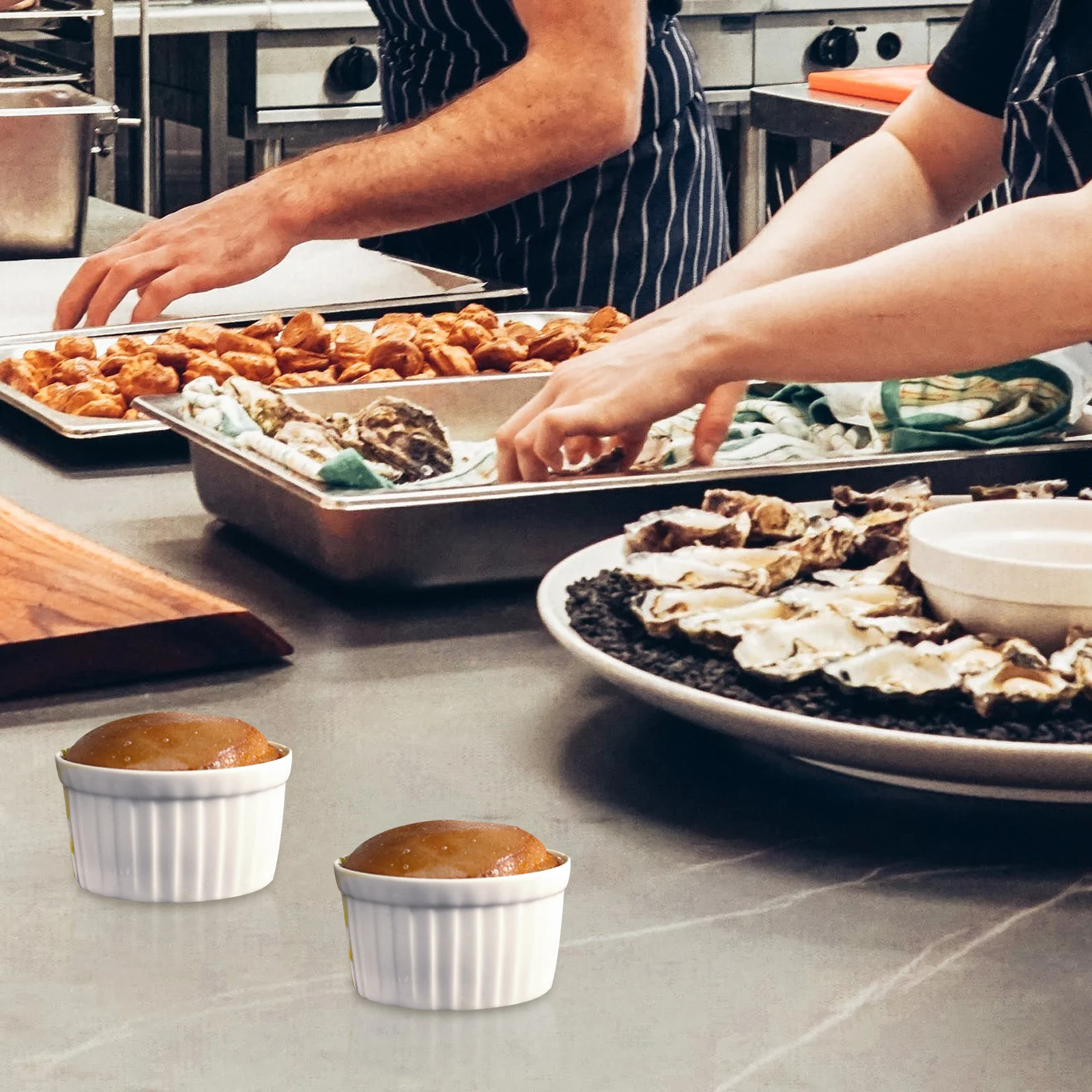 

5Pcs Ceramic Bowl White Baking Bowls for Dessert Pudding Jelly Mousse Cake Quick Heat Conduction Kitchen Baking Accessories