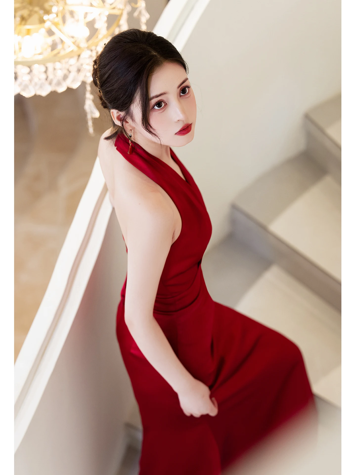 

Красное вечернее платье для женщин: роскошное, с тонким вырезом, для помолвки, свадьбы, тостов, для невесты, высококачественное, летнее, модное, из тонкой ткани