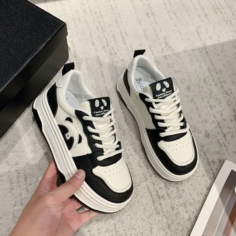 Nero bianco Panda Platform Sneakers scarpe sportive da donna primavera estate 2024 Casual Tennis femminile Flats Vintage Skateboard