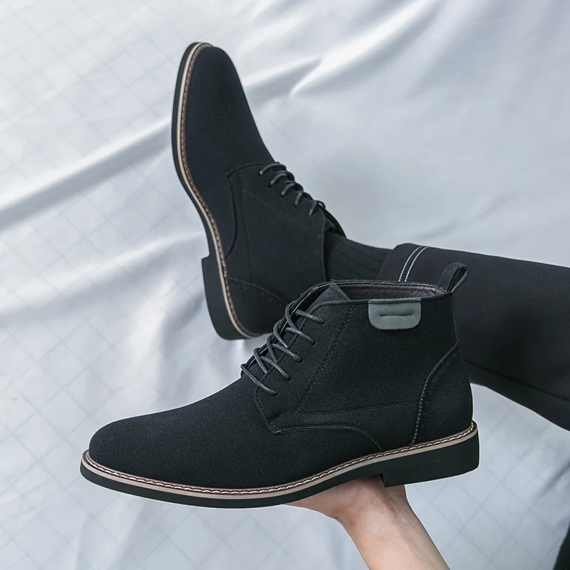 

Classic British Style Men's Short Boots Matte Black Rubber Durable Anti-slip Casual Look Adult Footwear Leather Upper