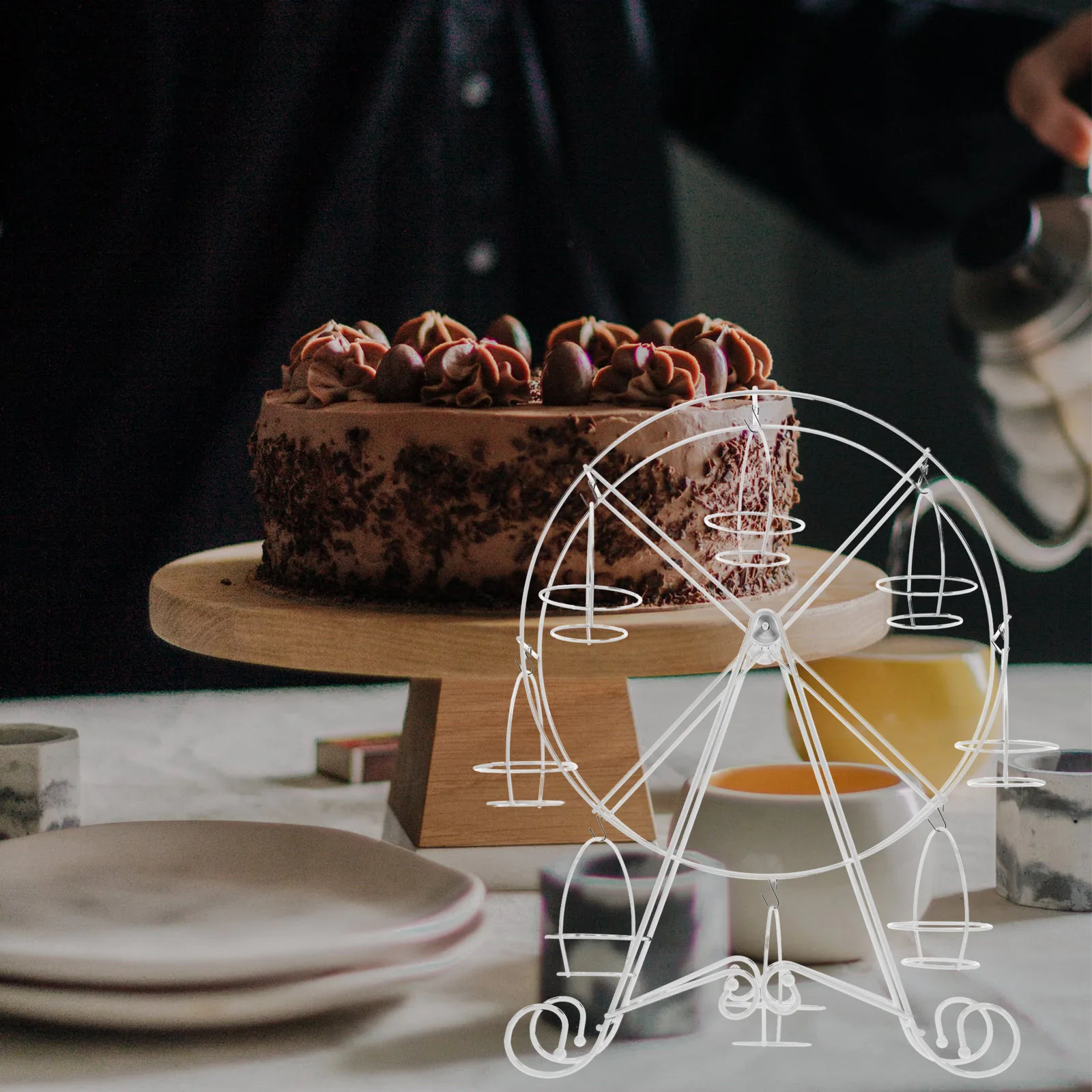 الدورية دُولابٌ دَوّار حامل كب كيك حامل عرض الحلوى الأنيقة لحفل زفاف ريفي الحديثة ديكور كب كيك عجلة فيريس