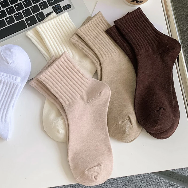 1Pair Solid Color Short Socks For Women Autumn Breathable Cotton Soft Mid-tube Socks Casual Sports Socks Girl Thin Fresh Socks