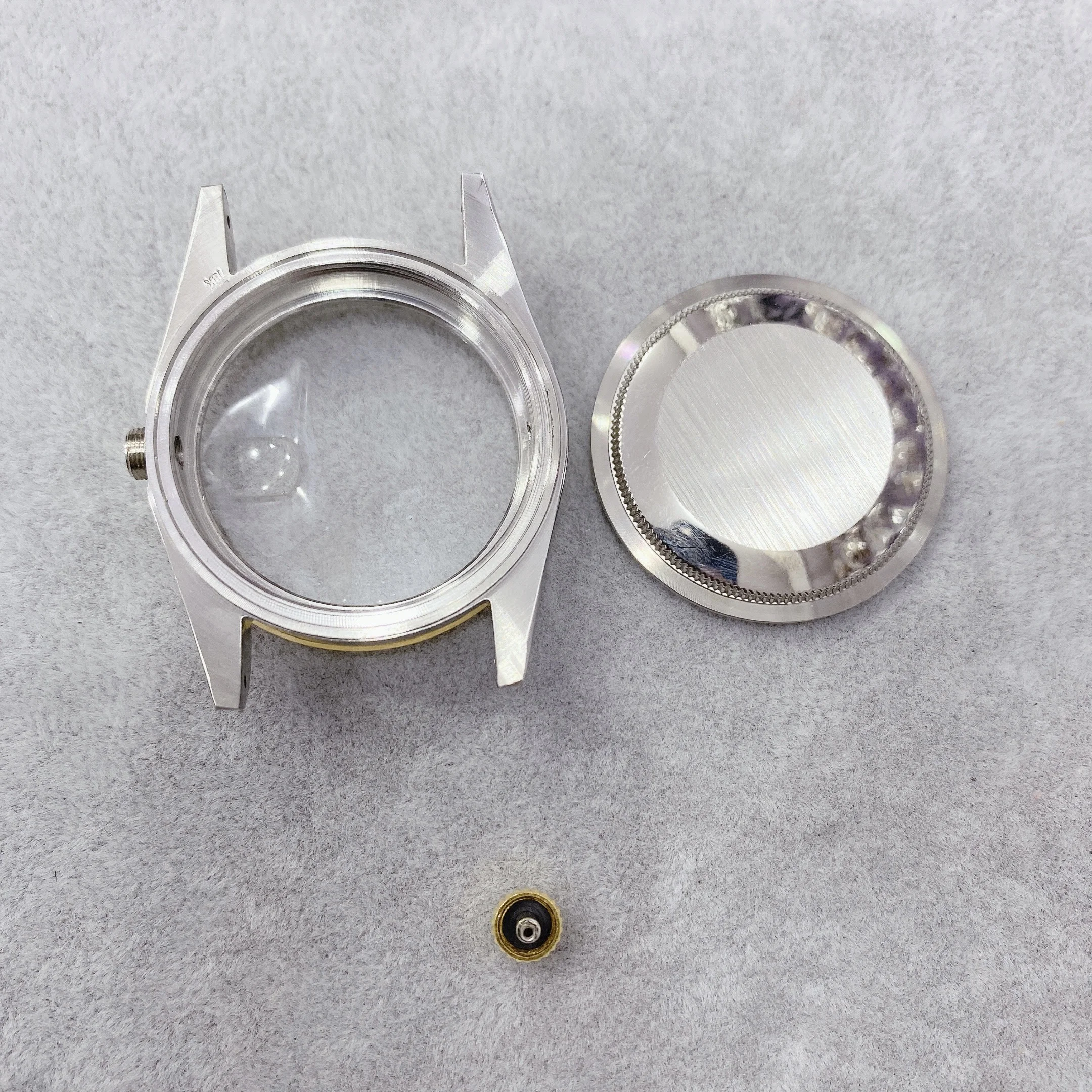 36 مللي متر 2824 ساعة حافظة الصلب الأسنان الحافة تاريخ صالح 2834 حركة الزجاج المعدني لا طوقا مقاوم للماء