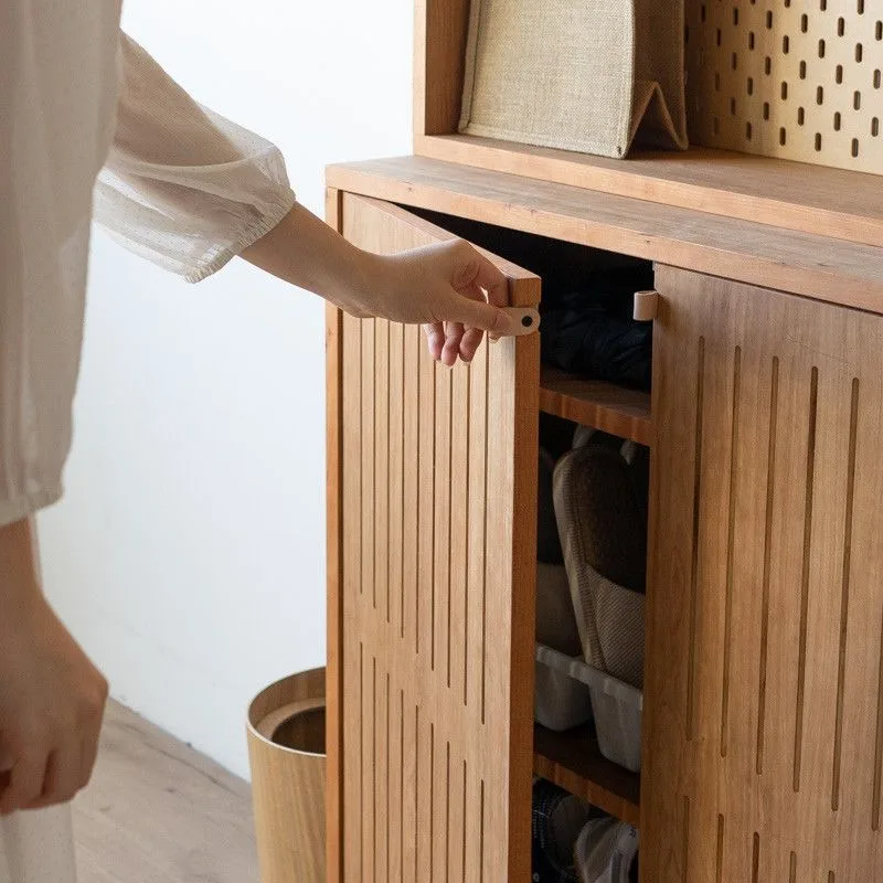 Home shoe cabinet, large-capacity storage at home door, double-door locker, breathable Japanese-style entrance cabinet