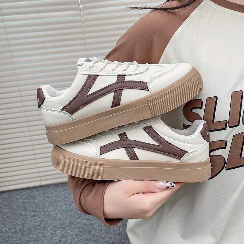 البوب حذاء رياضي غير رسمي امرأة الصيف 2025 المرأة التمهيد نسخة طبق الاصل من الأحذية امرأة مريحة الاتجاه العلامة التجارية الأصلية أحذية رياضية نسائية #1