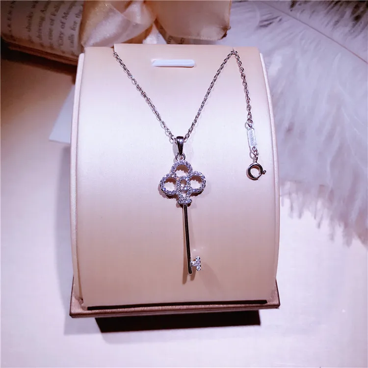 Trendy Designer Fashion Romantic Love Symbol Key Pendant Necklace for Women Real Solid Sterling Silver Choker Necklace