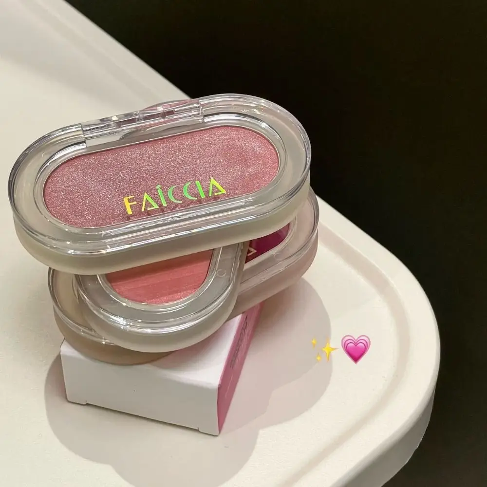 Glitter Finish Highlighter Palette Fine Powder Water Light Formula Eyeshadow Palette Shimmer Texture Contour Shade