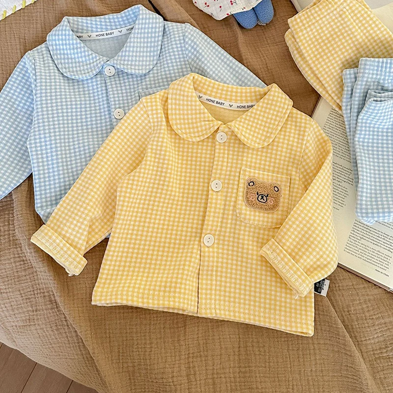 ملابس أطفال جديدة لخريف 2025 طقم بيجامات منقوشة للأولاد والبنات مطرز على شكل حيوانات لطيفة وياقة بيتر بان ملابس منزلية مكونة من قطعتين #6