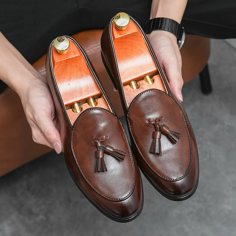 

Men's tassel trendy comfortable shoes lightweight design wear-resistant sole formal shoes banquet shoes