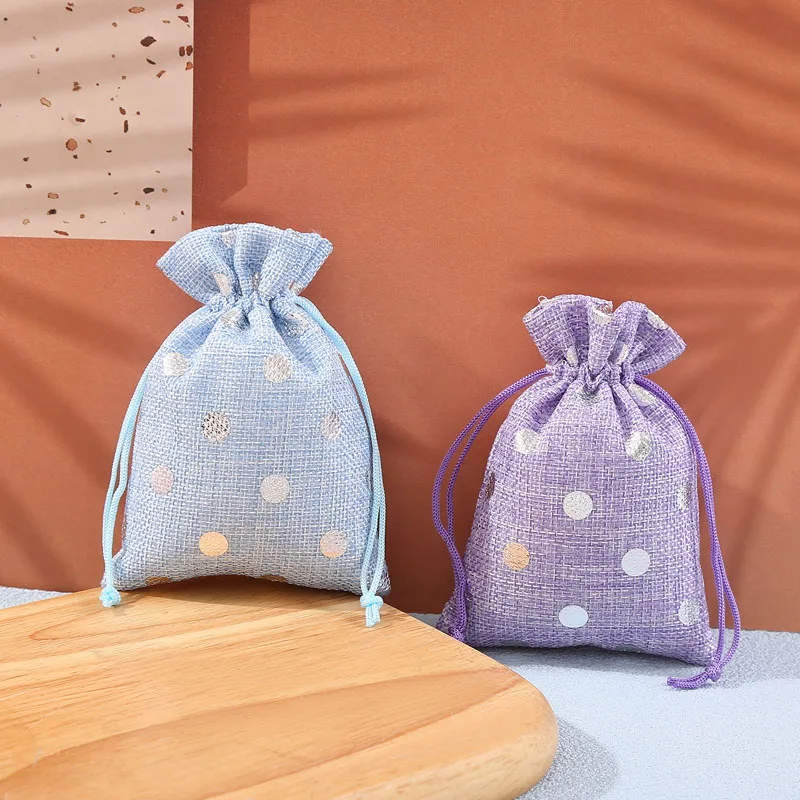 50pcs/Lot 10*14, 13*18cm Silver Dots Pattern Cotton Linen Fabric Bag Drawstring Christmas Gift Pack Bags Wedding Party Pouches